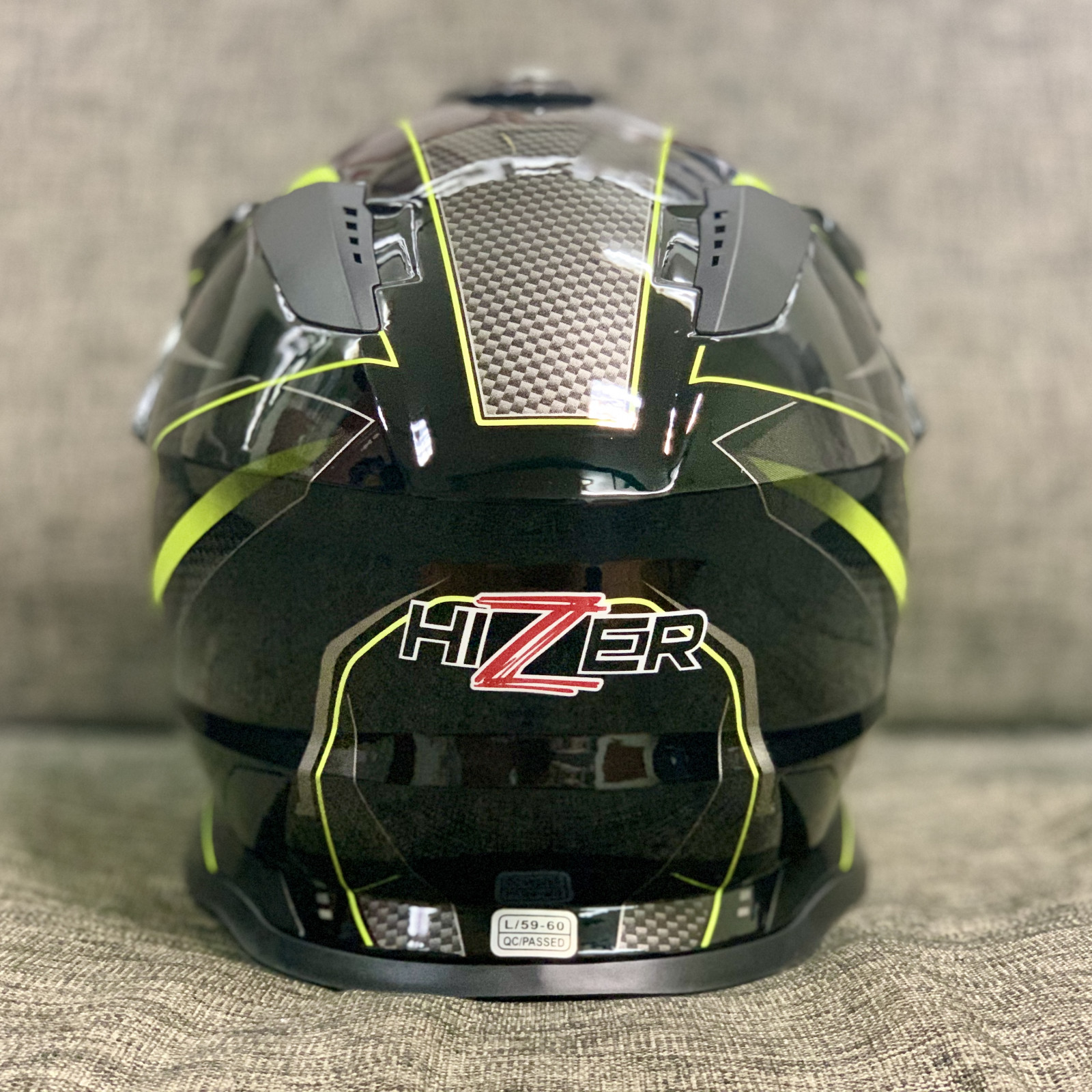 Кроссовый шлем "Hizer Pro Black"